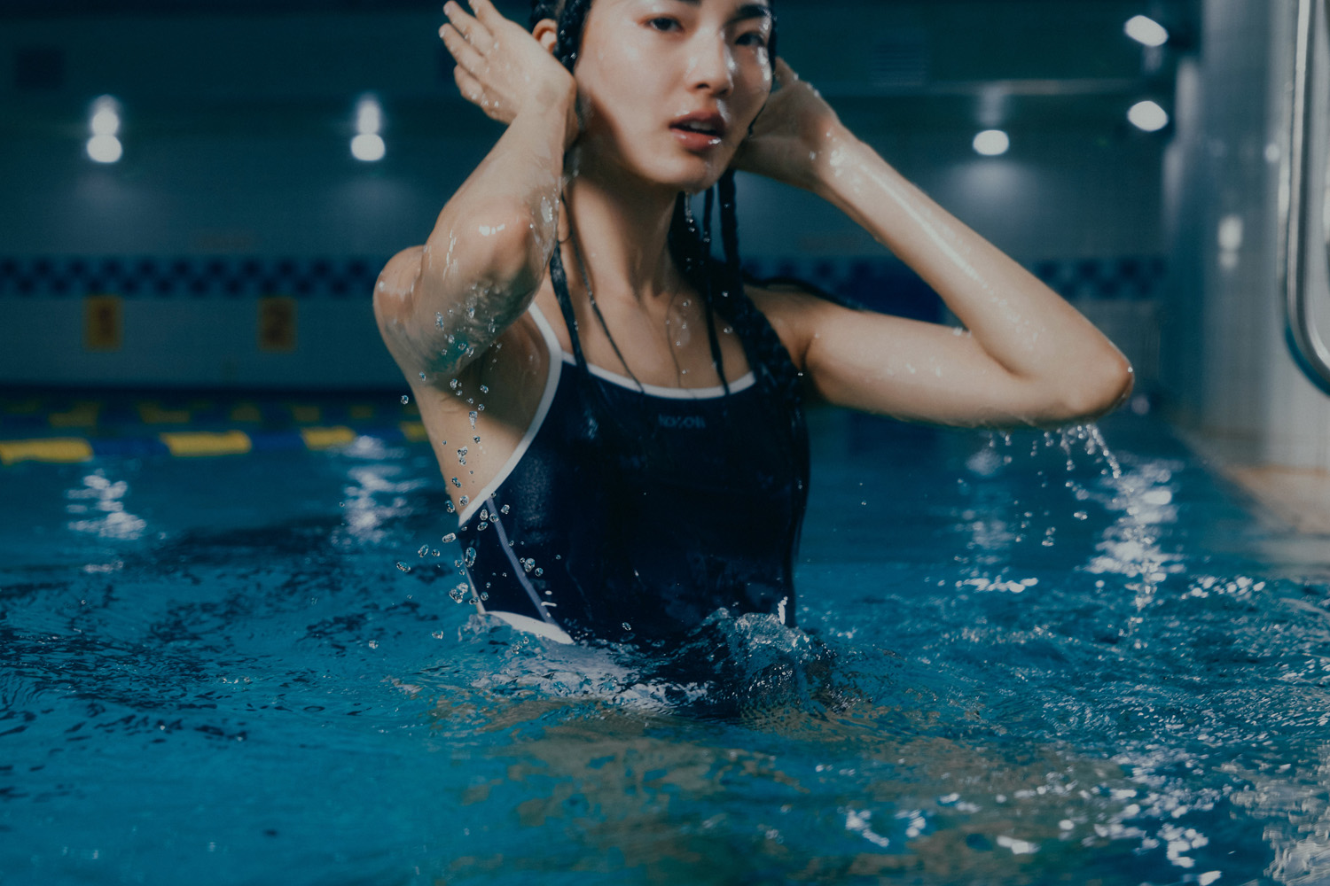 룩북 이미지