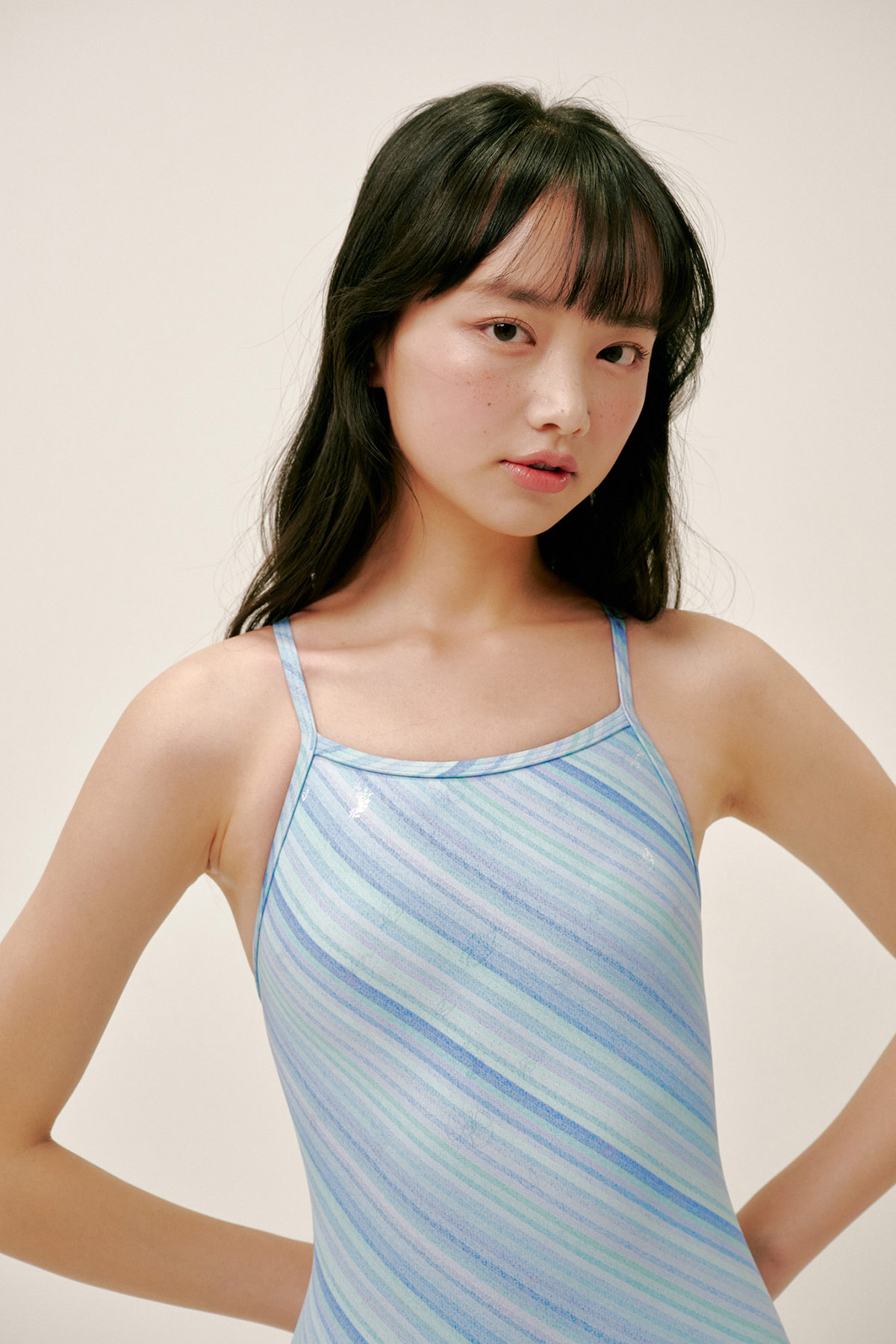 룩북 이미지