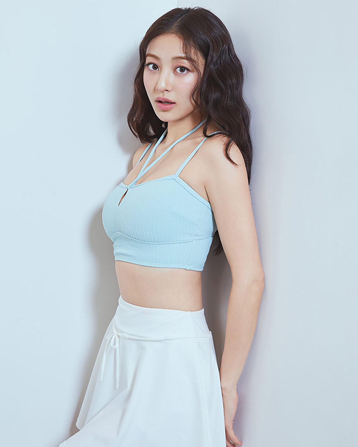 룩북 이미지