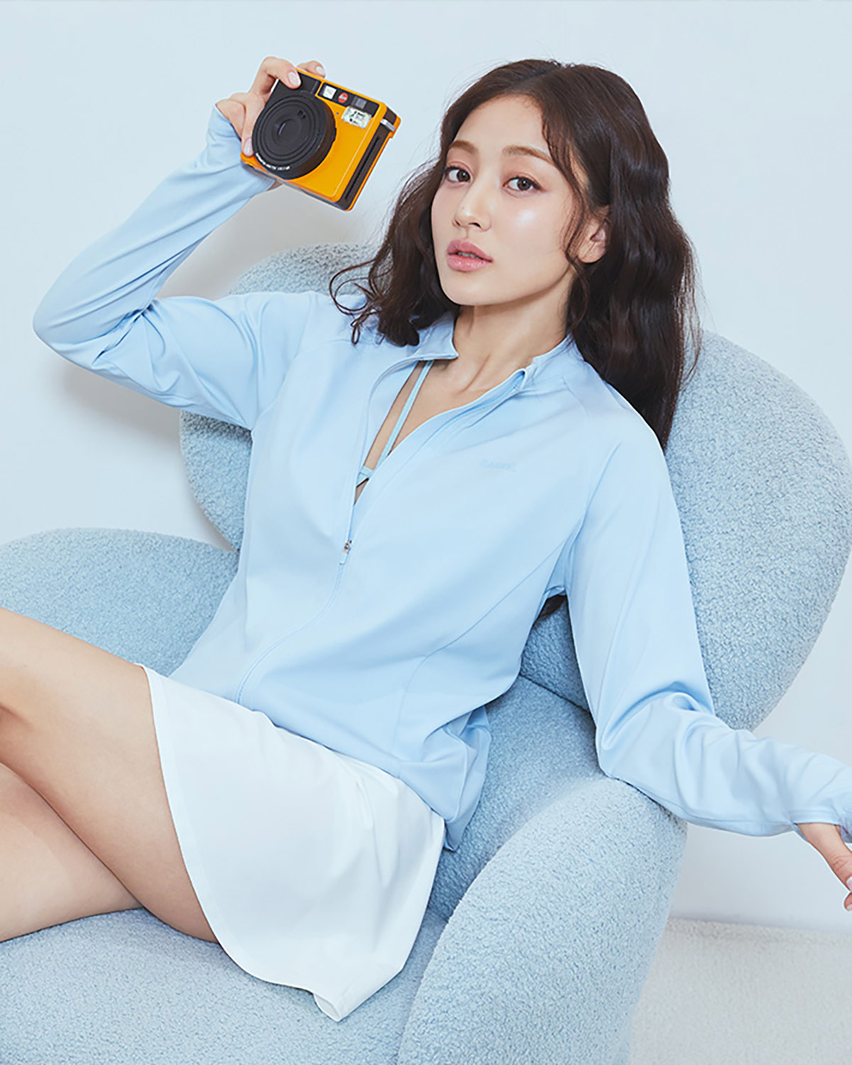 룩북 이미지